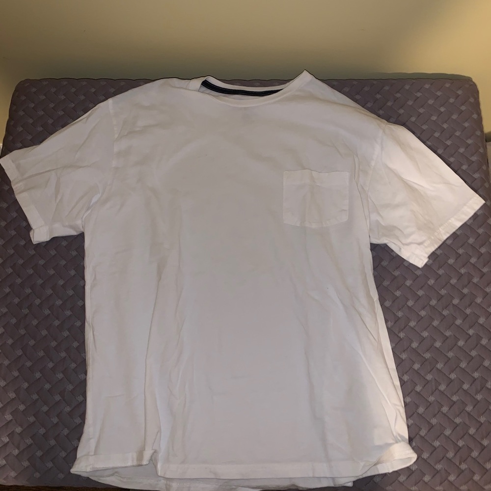 White T shirt
